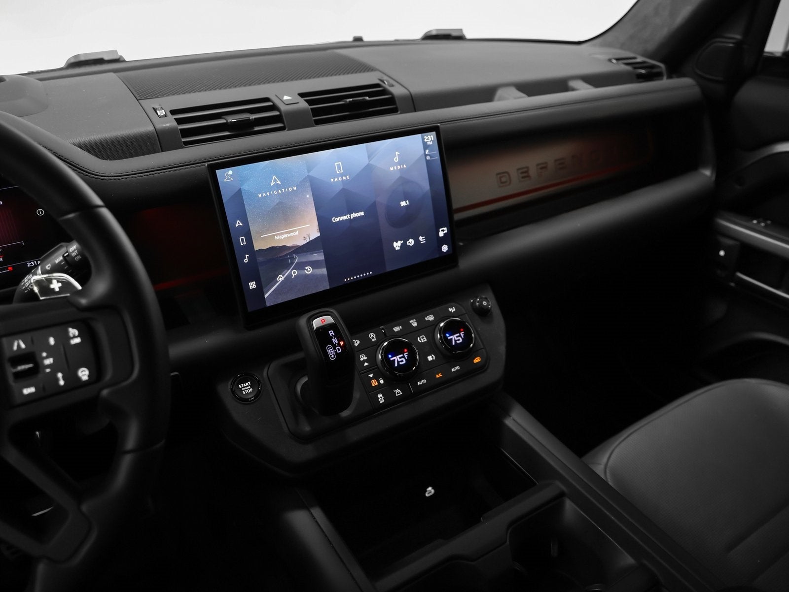 2025 Land Rover Defender 110 V8 P635 OCTA