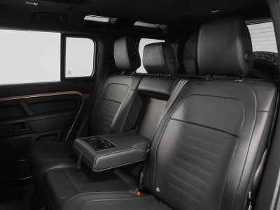 2025 Land Rover Defender 110 V8 P635 OCTA
