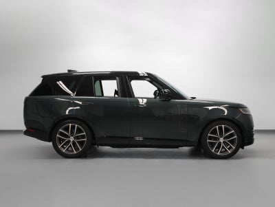 2025 Land Rover Range Rover Plug-In Hybrid Autobiography