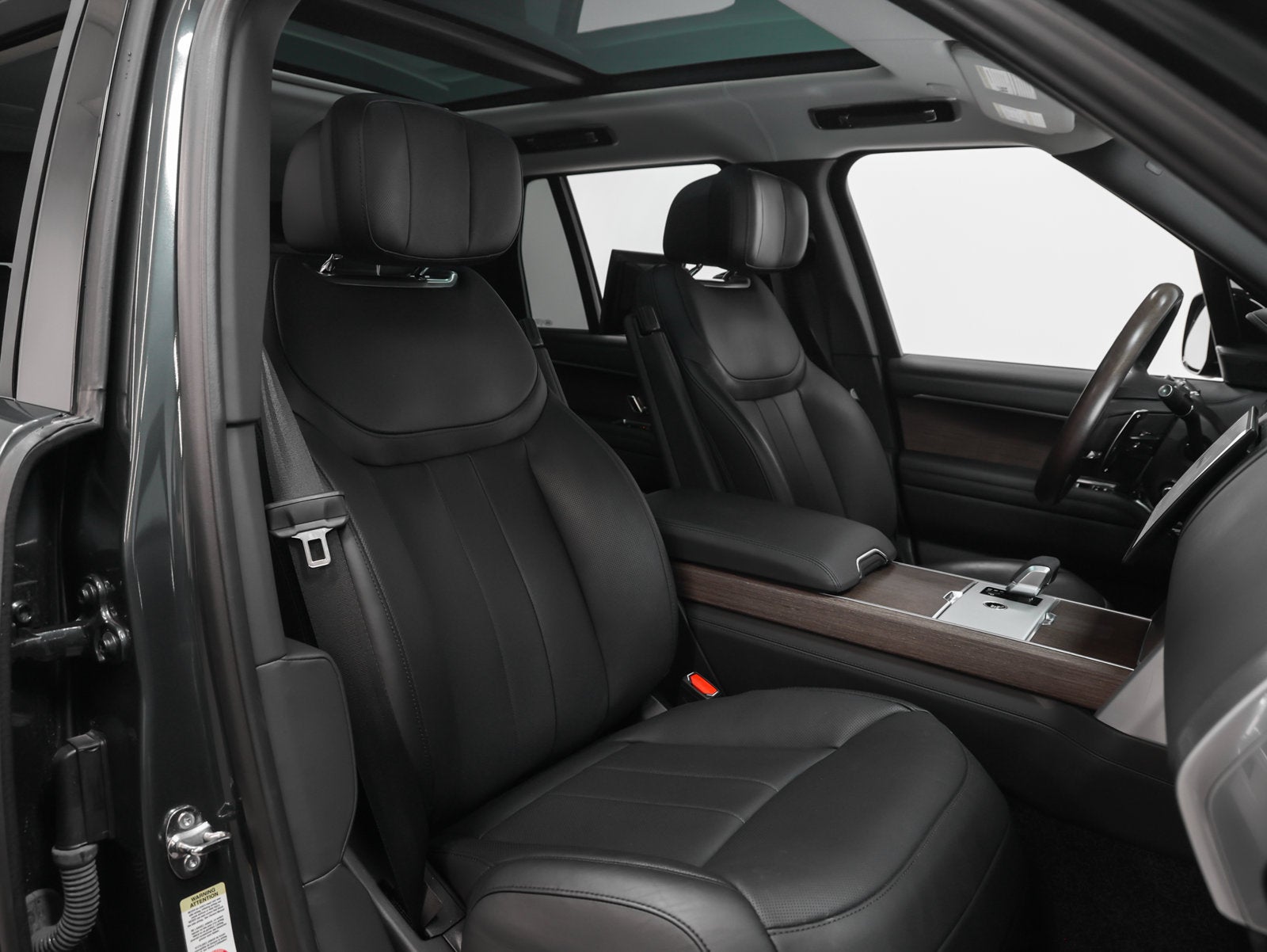 2025 Land Rover Range Rover Plug-In Hybrid Autobiography