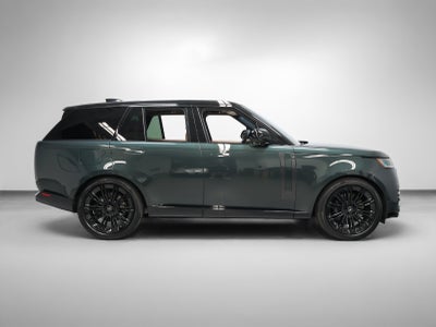 2025 Land Rover Range Rover SE