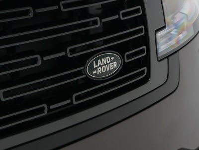 2025 Land Rover Range Rover SE LWB