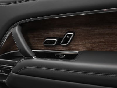 2025 Land Rover Range Rover SE LWB