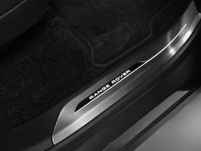 2025 Land Rover Range Rover SE LWB
