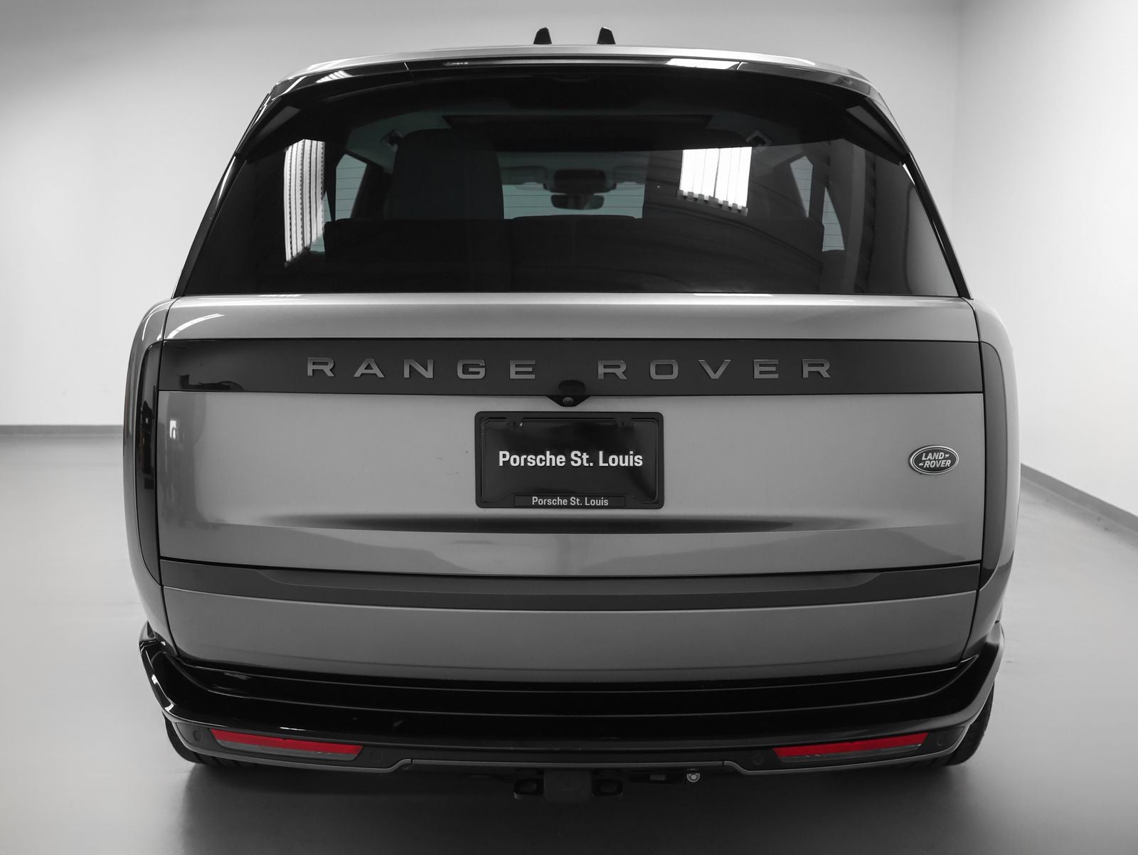 2023 Land Rover Range Rover SE LWB