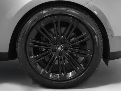 2023 Land Rover Range Rover SE LWB