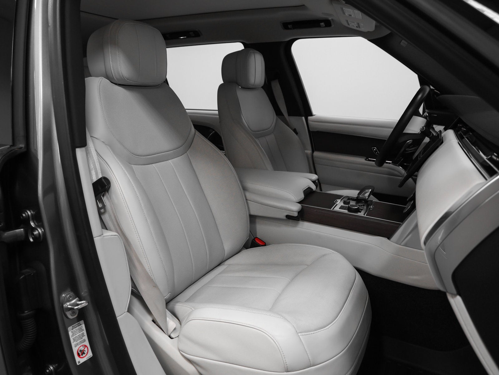 2023 Land Rover Range Rover SE LWB