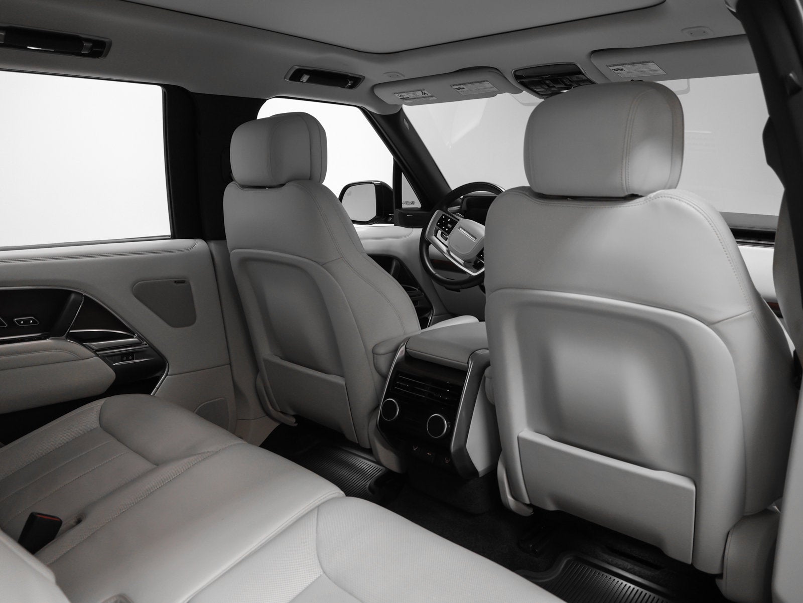 2023 Land Rover Range Rover SE LWB