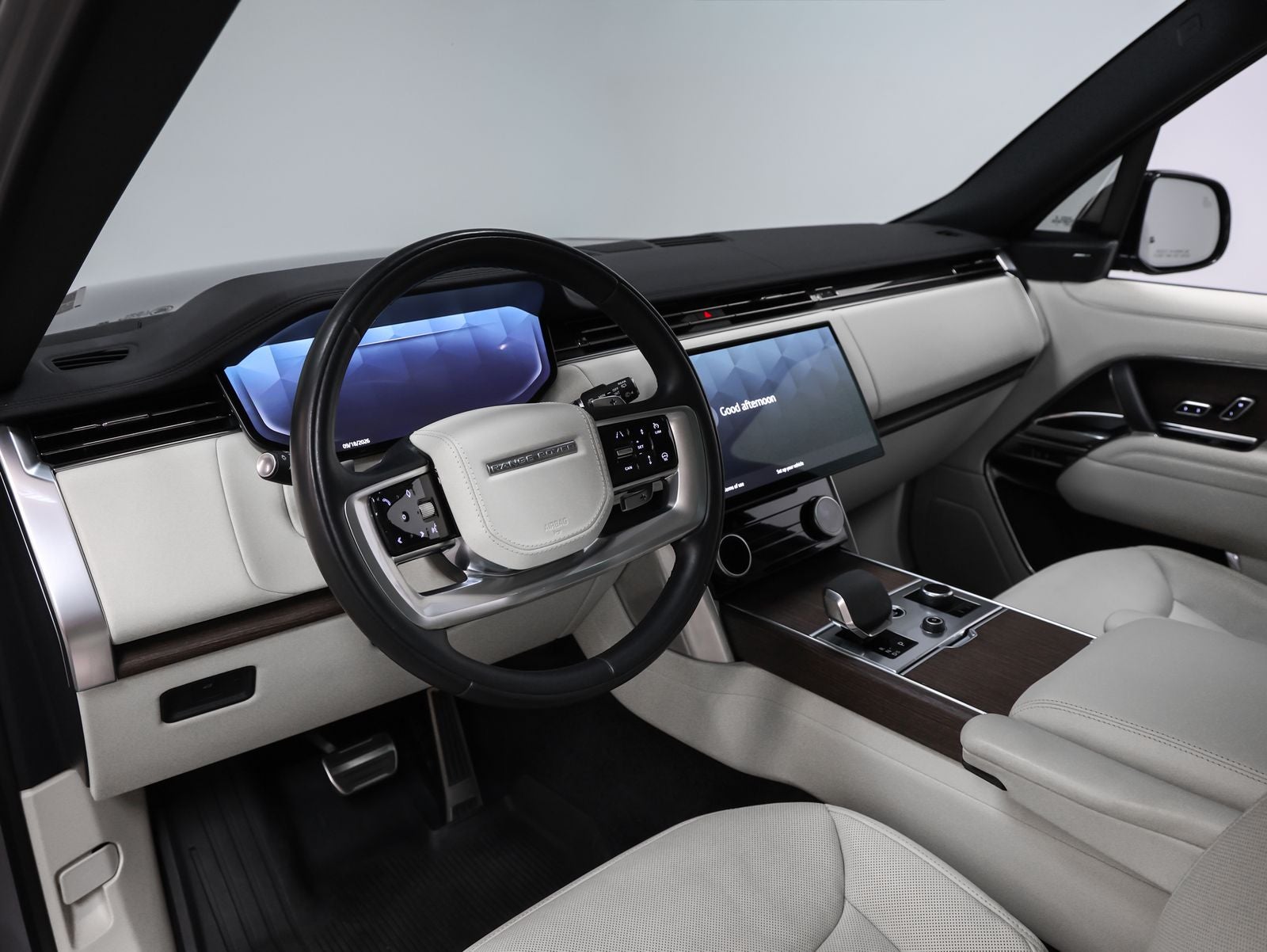 2023 Land Rover Range Rover SE LWB