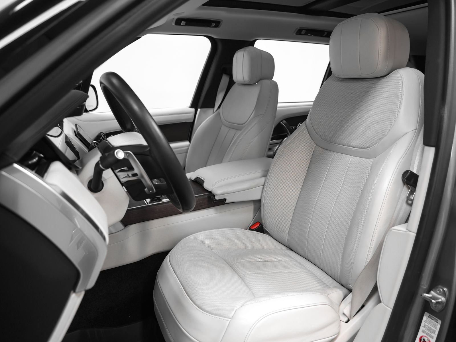 2023 Land Rover Range Rover SE LWB