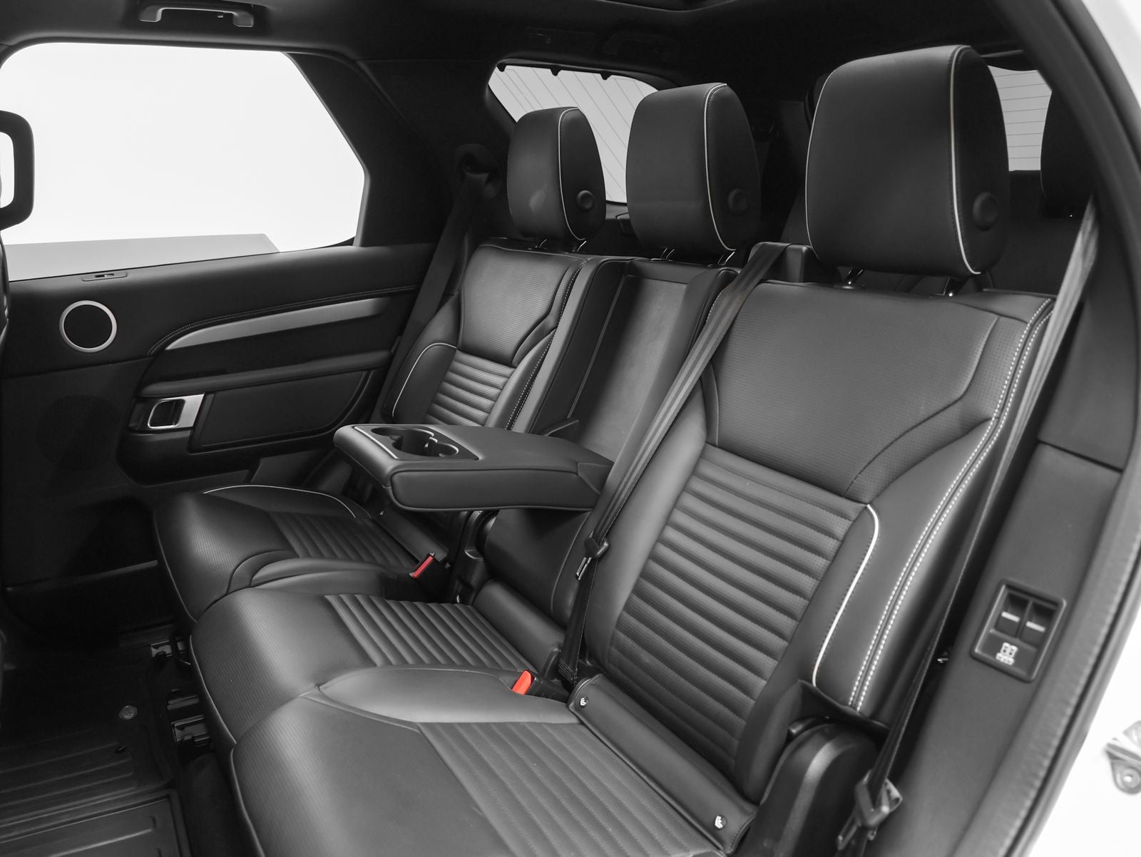 2022 Land Rover Discovery S R-Dynamic