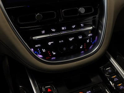 2021 Aston Martin DBX Base