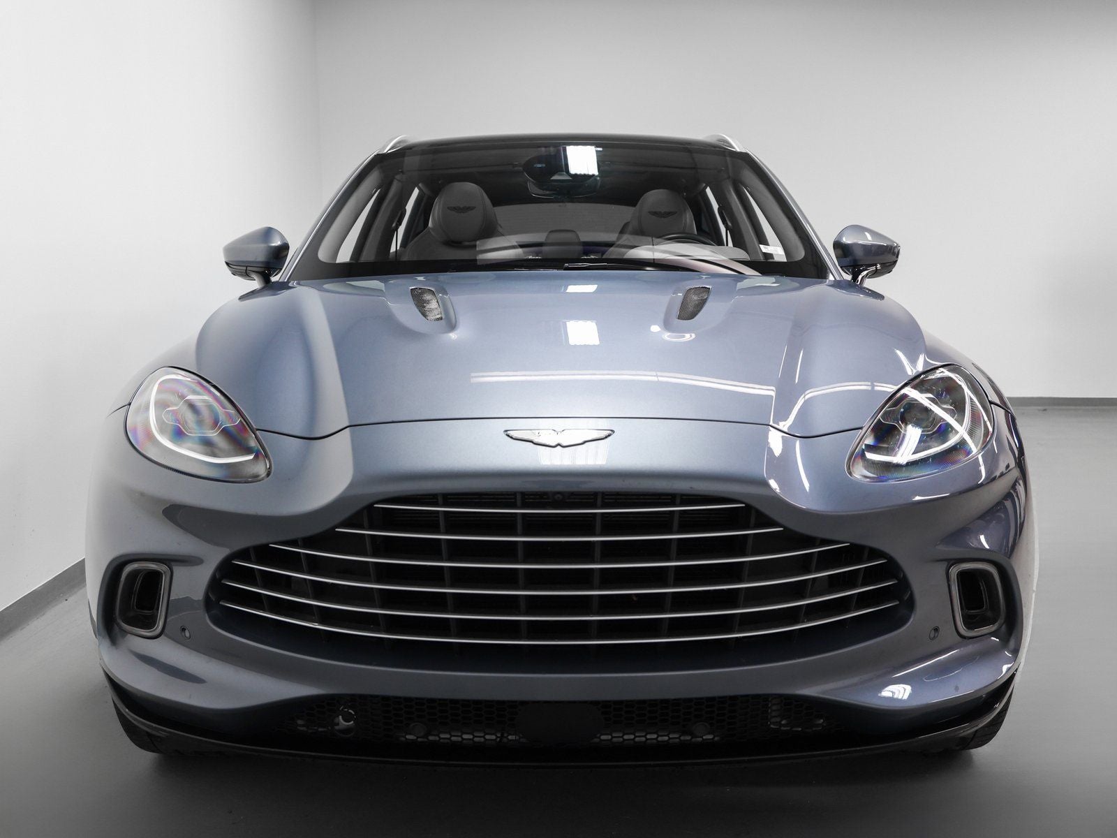 2021 Aston Martin DBX Base