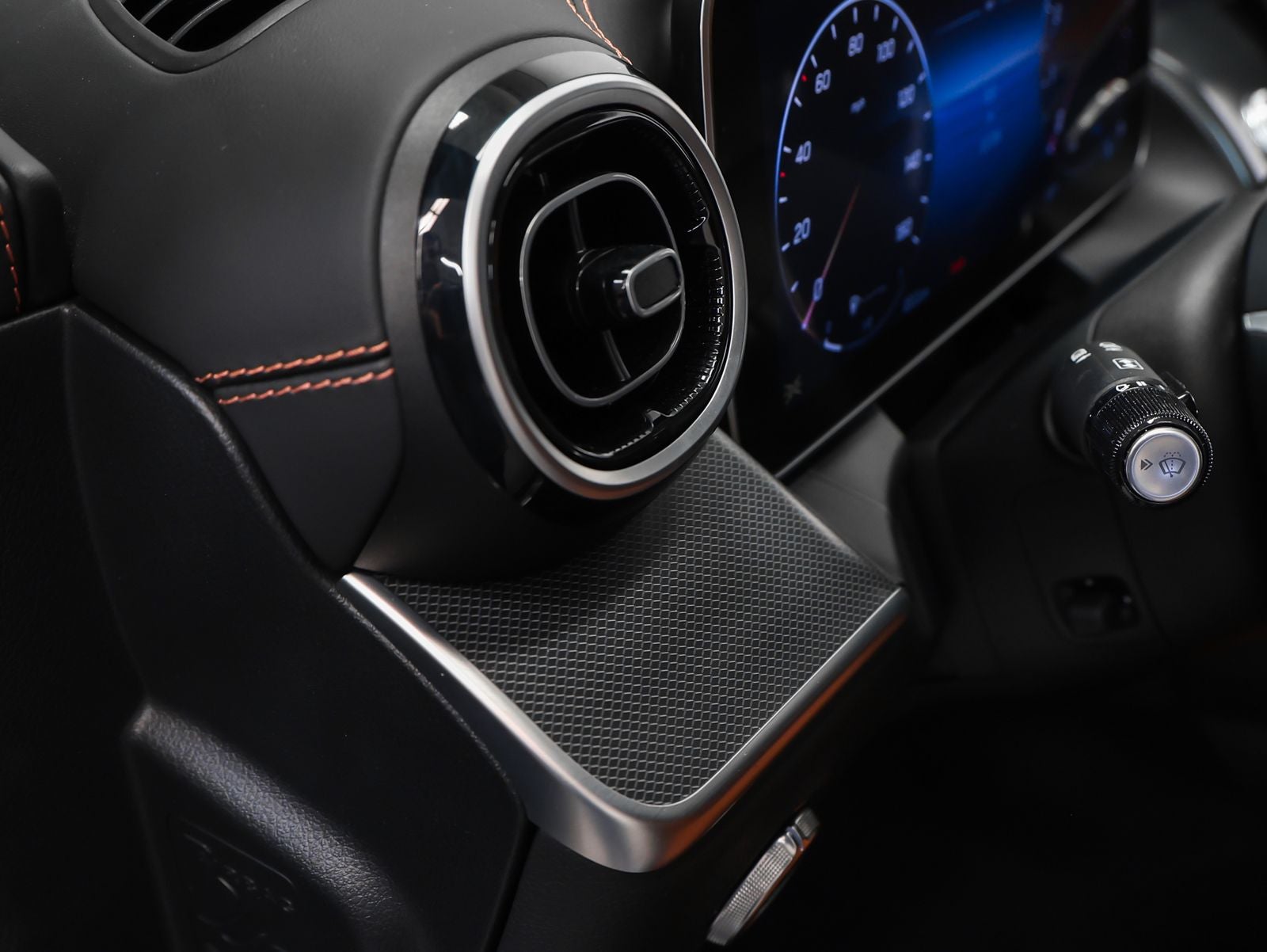 2024 Mercedes-Benz GLC GLC 300