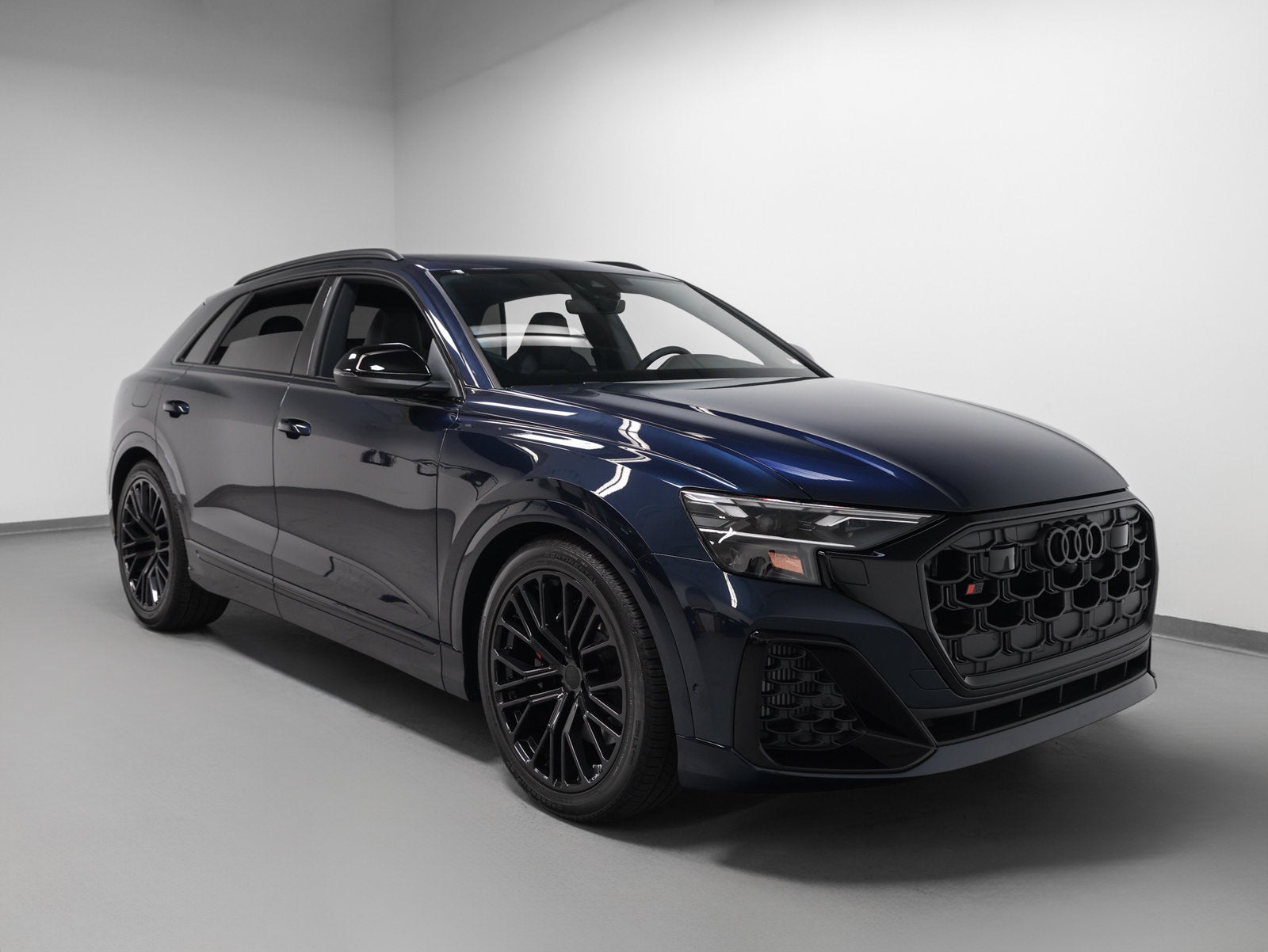 2026 Audi SQ8 4.0T Premium Plus quattro