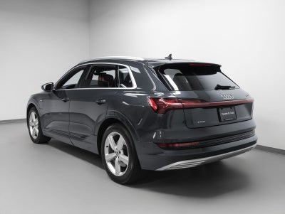 2019 Audi e-tron Prestige quattro