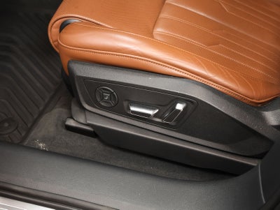 2019 Audi e-tron Prestige quattro