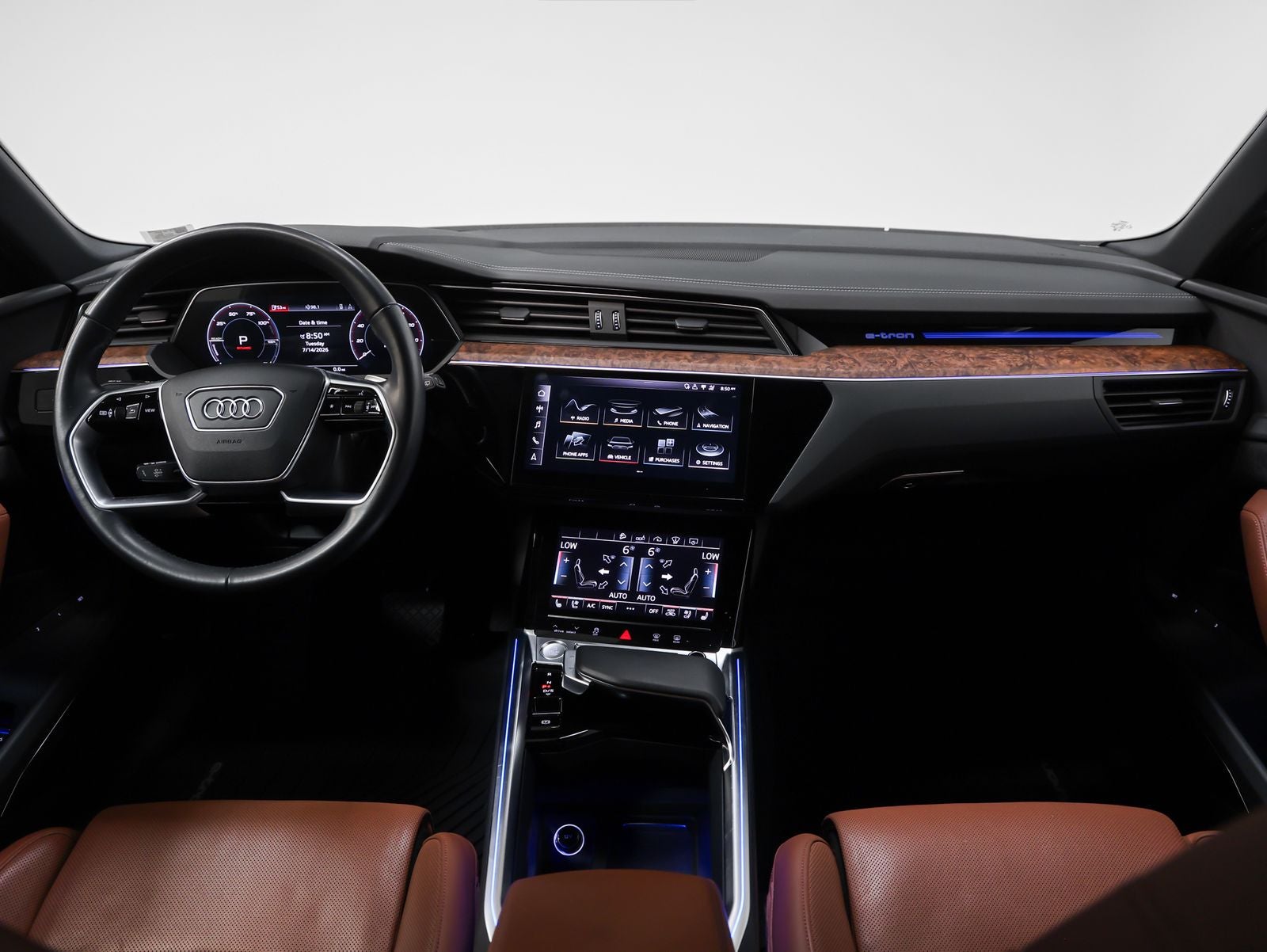 2019 Audi e-tron Prestige quattro