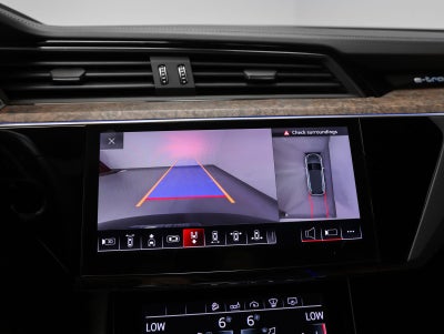 2019 Audi e-tron Prestige quattro