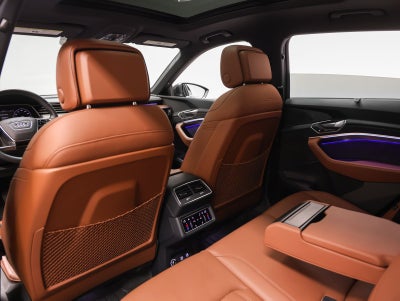 2019 Audi e-tron Prestige quattro