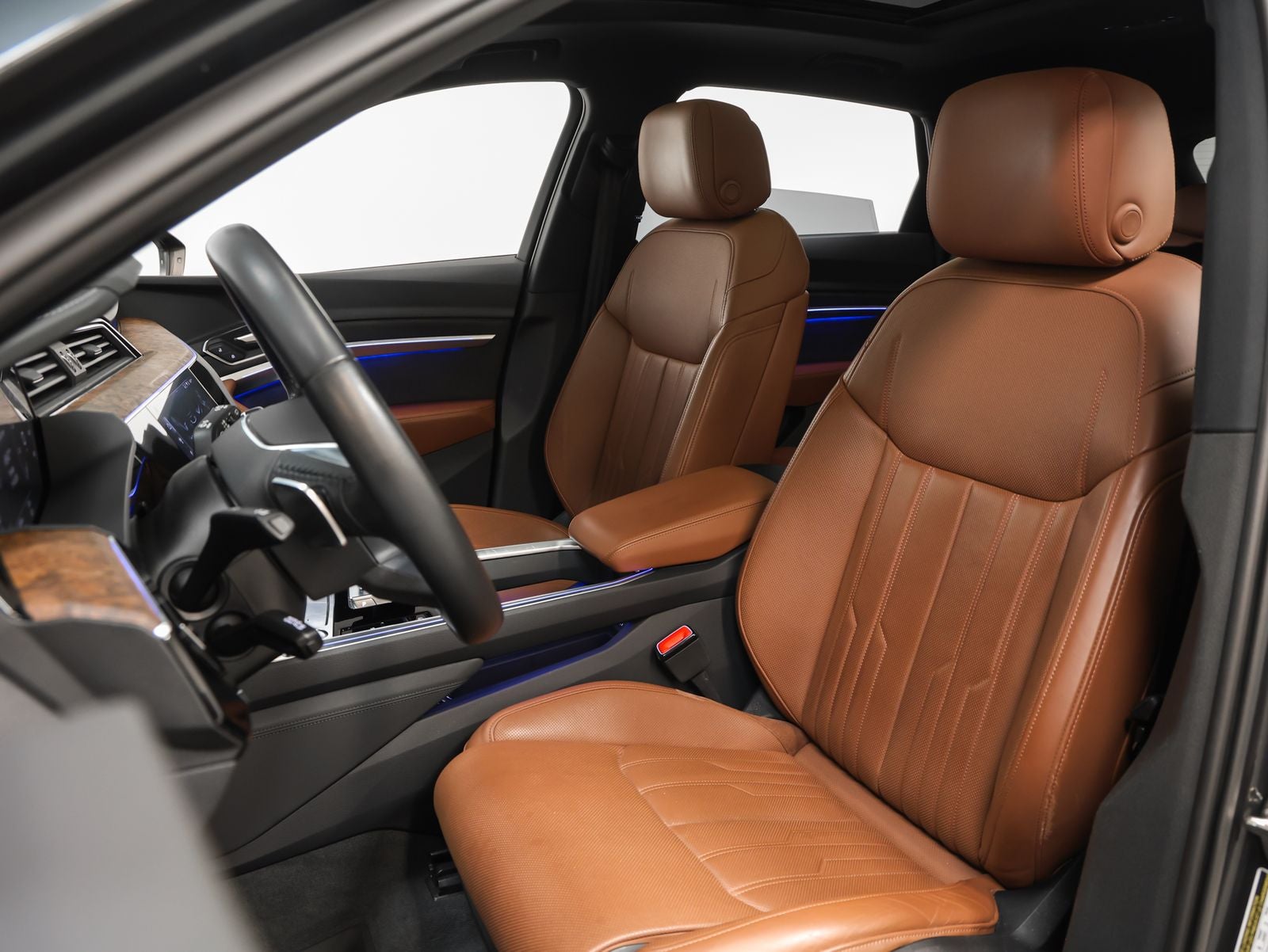 2019 Audi e-tron Prestige quattro
