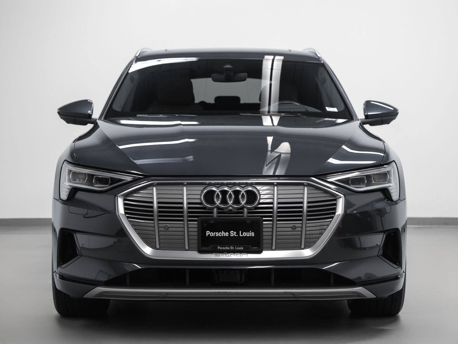 2019 Audi e-tron Prestige quattro