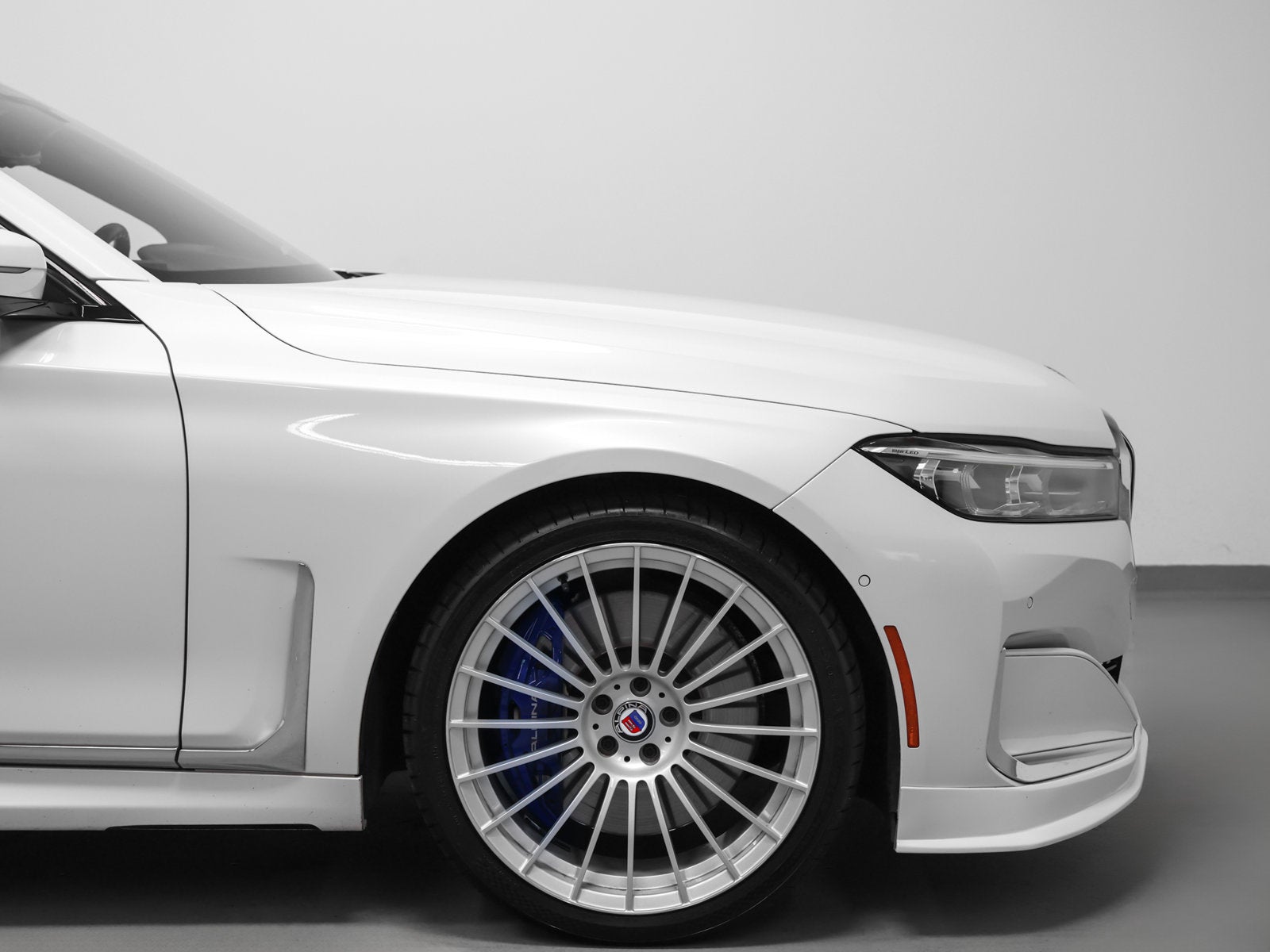 2022 BMW 7 Series ALPINA B7 xDrive