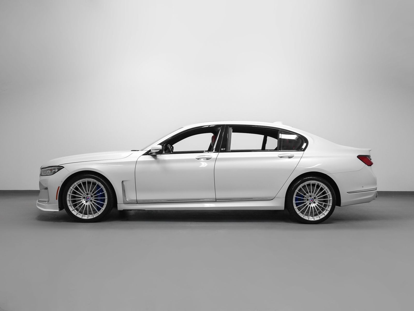 2022 BMW 7 Series ALPINA B7 xDrive