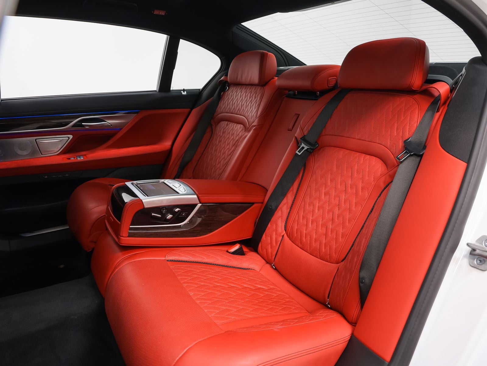 2022 BMW 7 Series ALPINA B7 xDrive