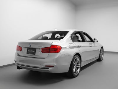 2018 BMW 3 Series 330i xDrive