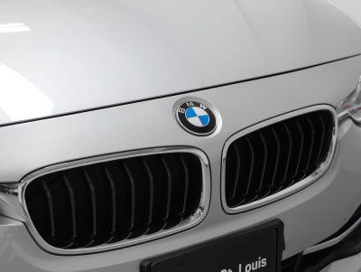 2018 BMW 3 Series 330i xDrive