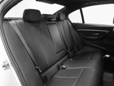 2018 BMW 3 Series 330i xDrive