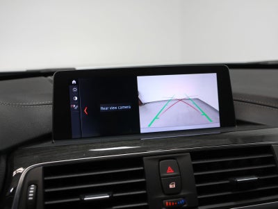 2018 BMW 3 Series 330i xDrive