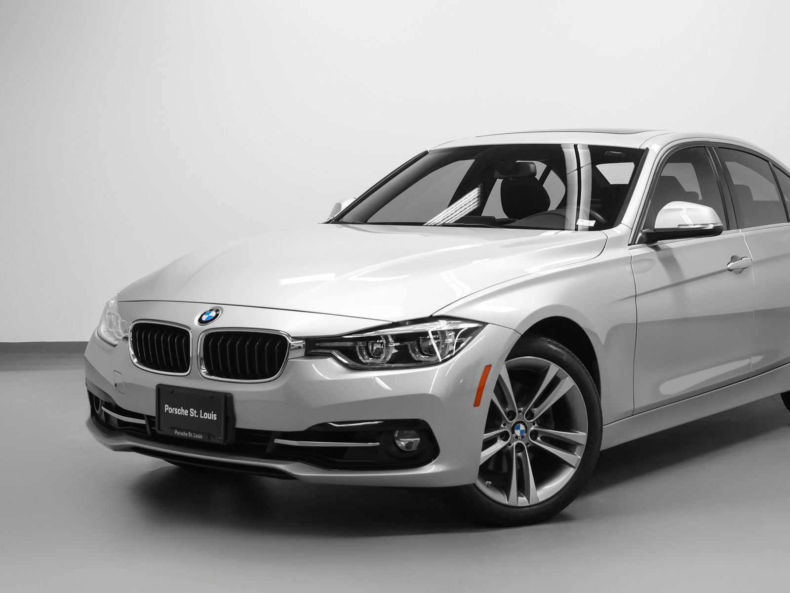 2018 BMW 3 Series 330i xDrive