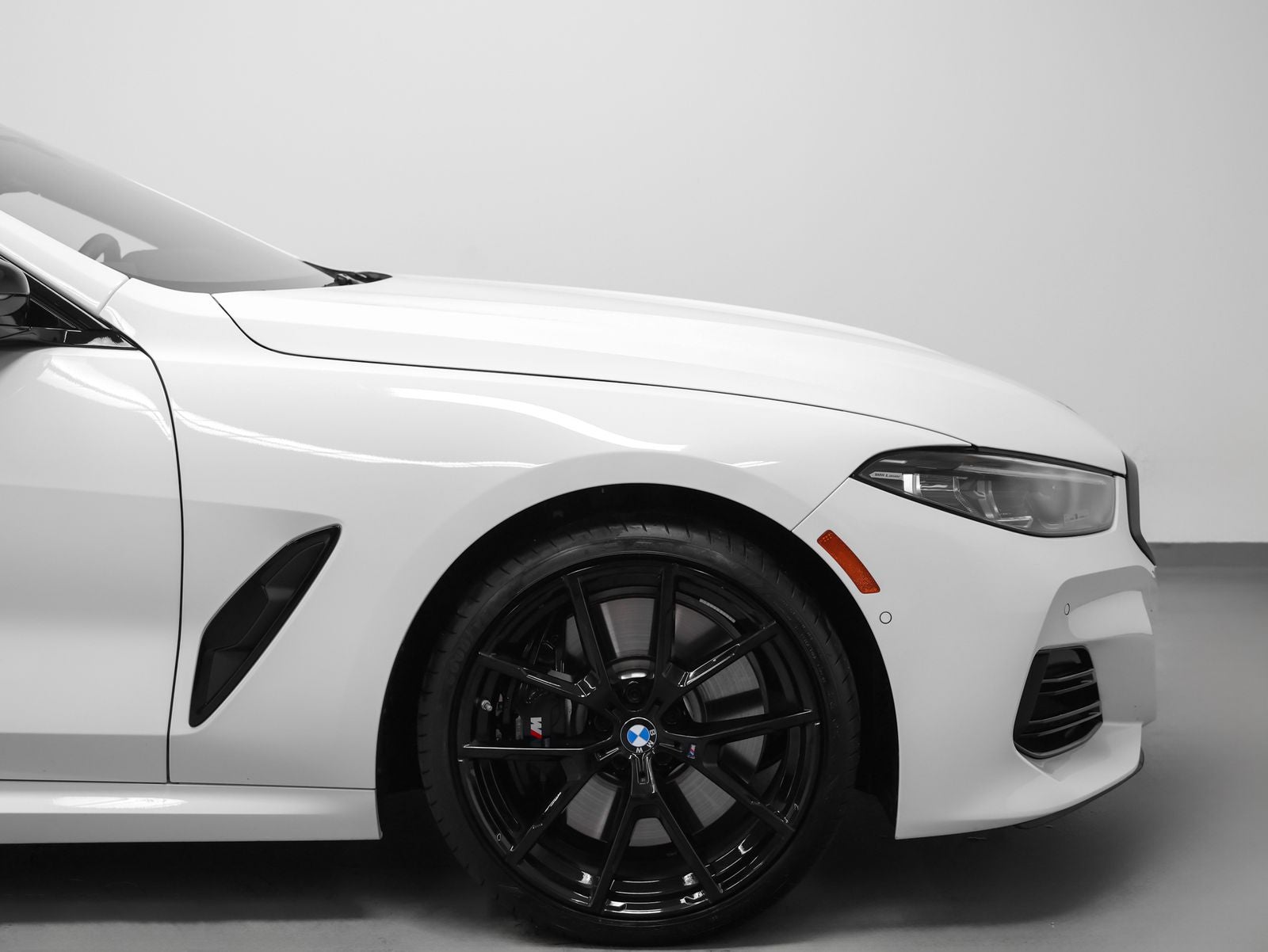 2026 BMW 8 Series M850i xDrive
