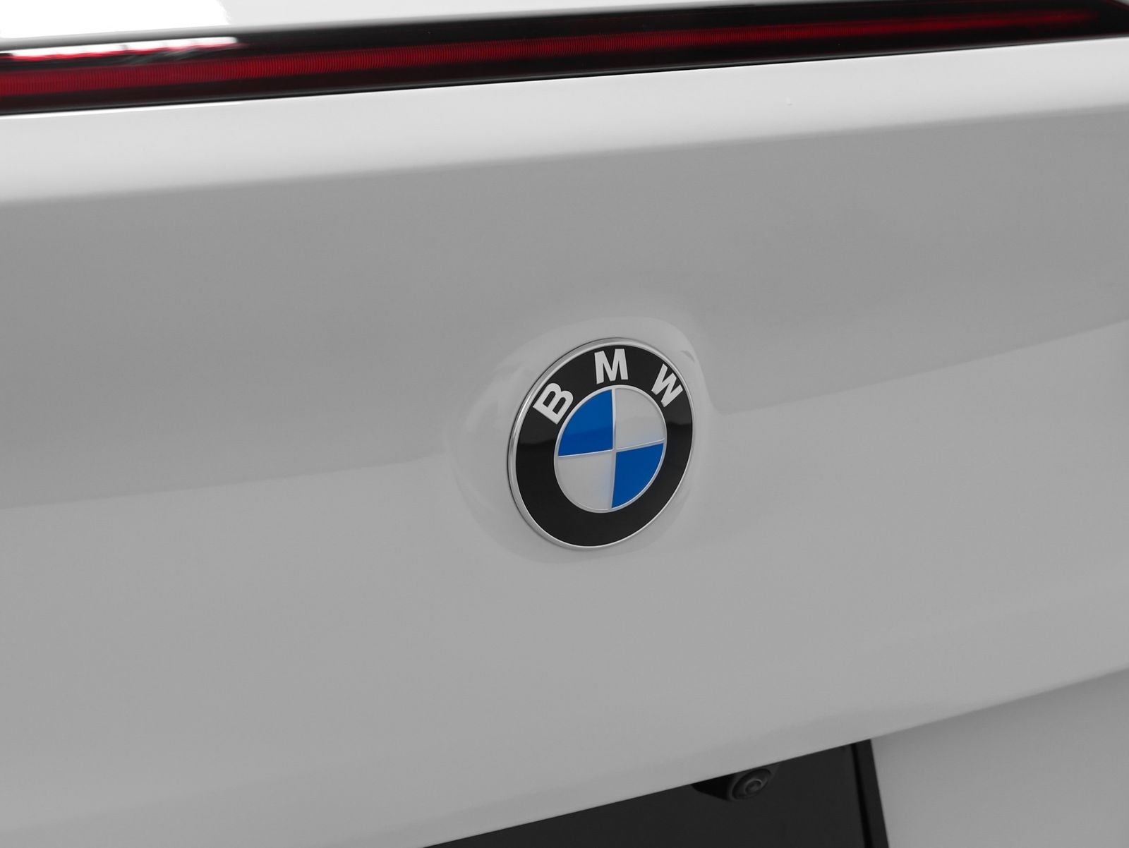 2026 BMW 8 Series M850i xDrive