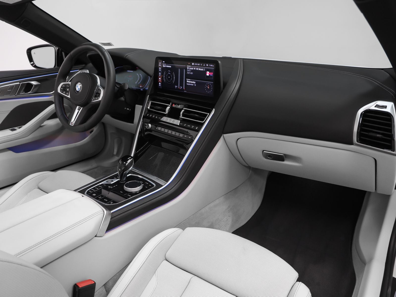2026 BMW 8 Series M850i xDrive