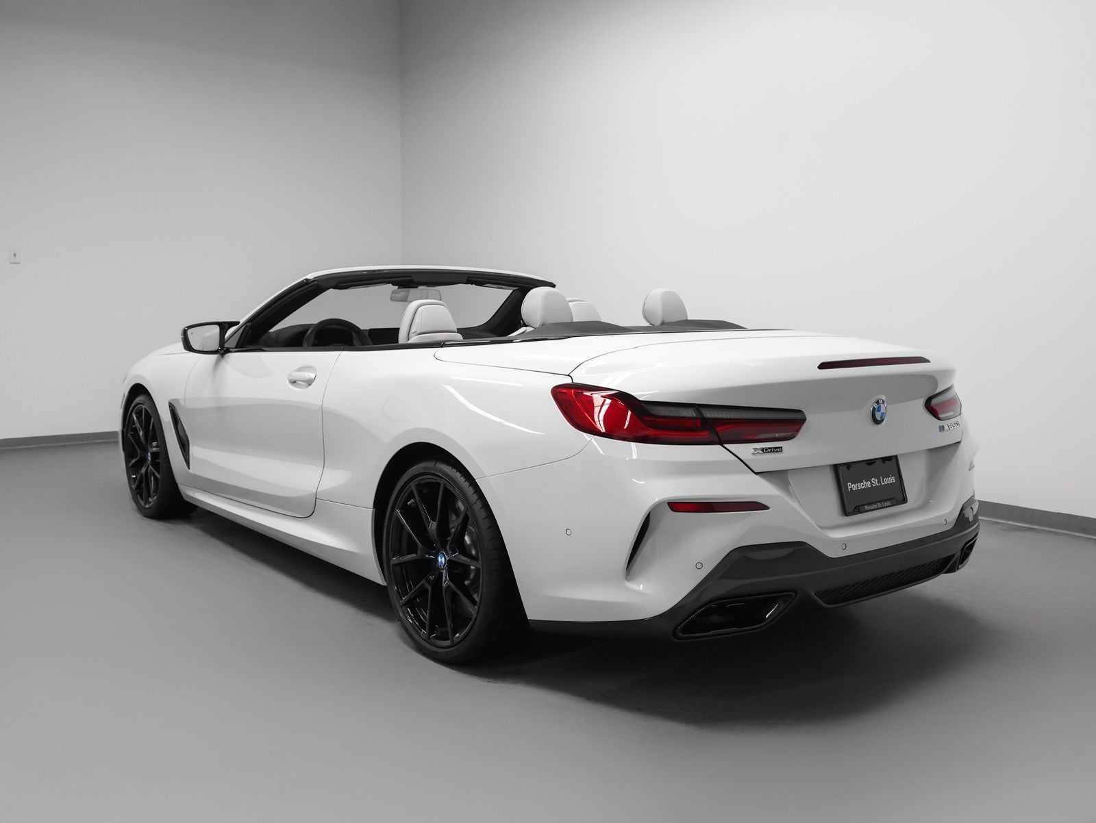 2026 BMW 8 Series M850i xDrive