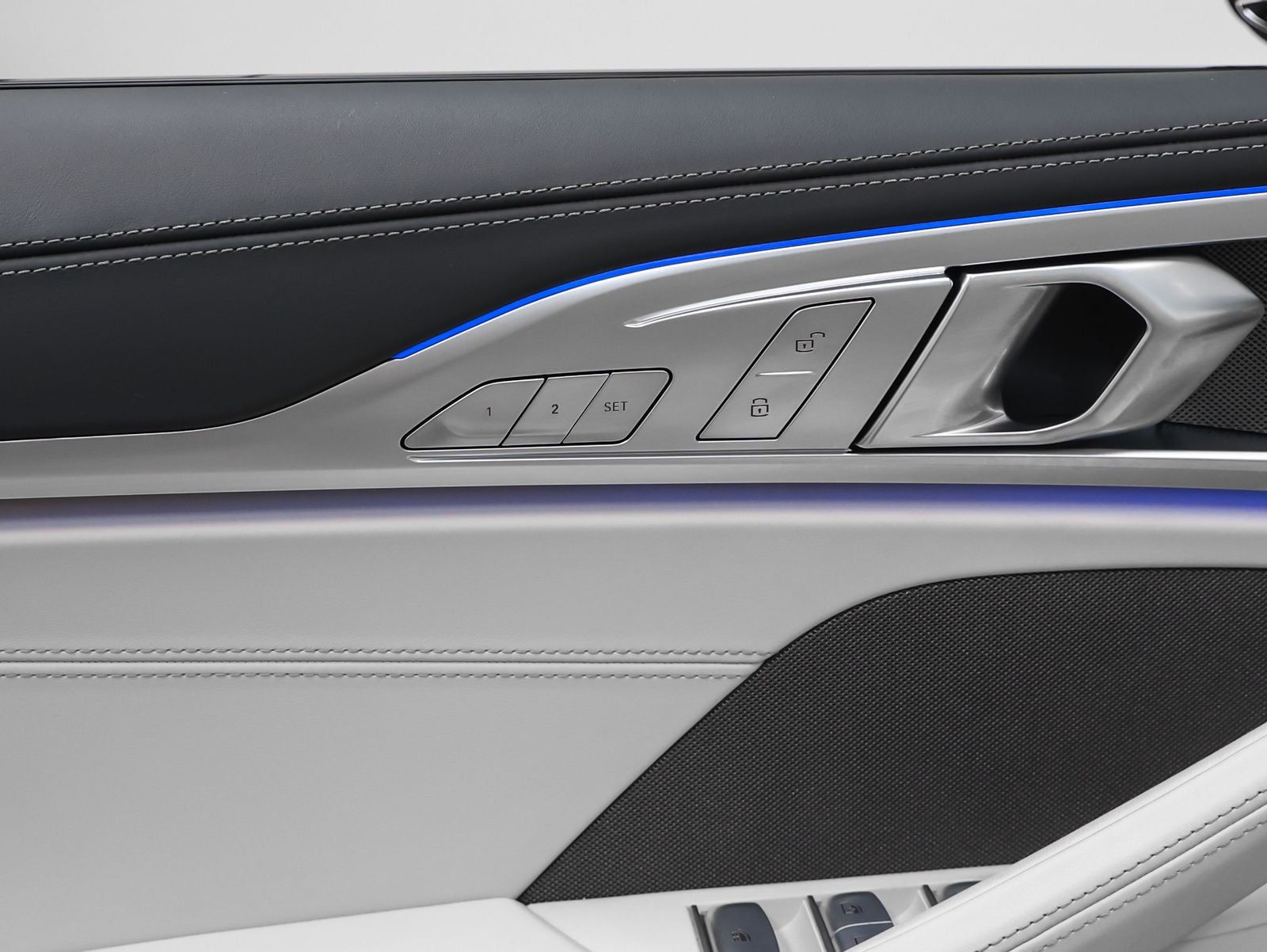 2026 BMW 8 Series M850i xDrive