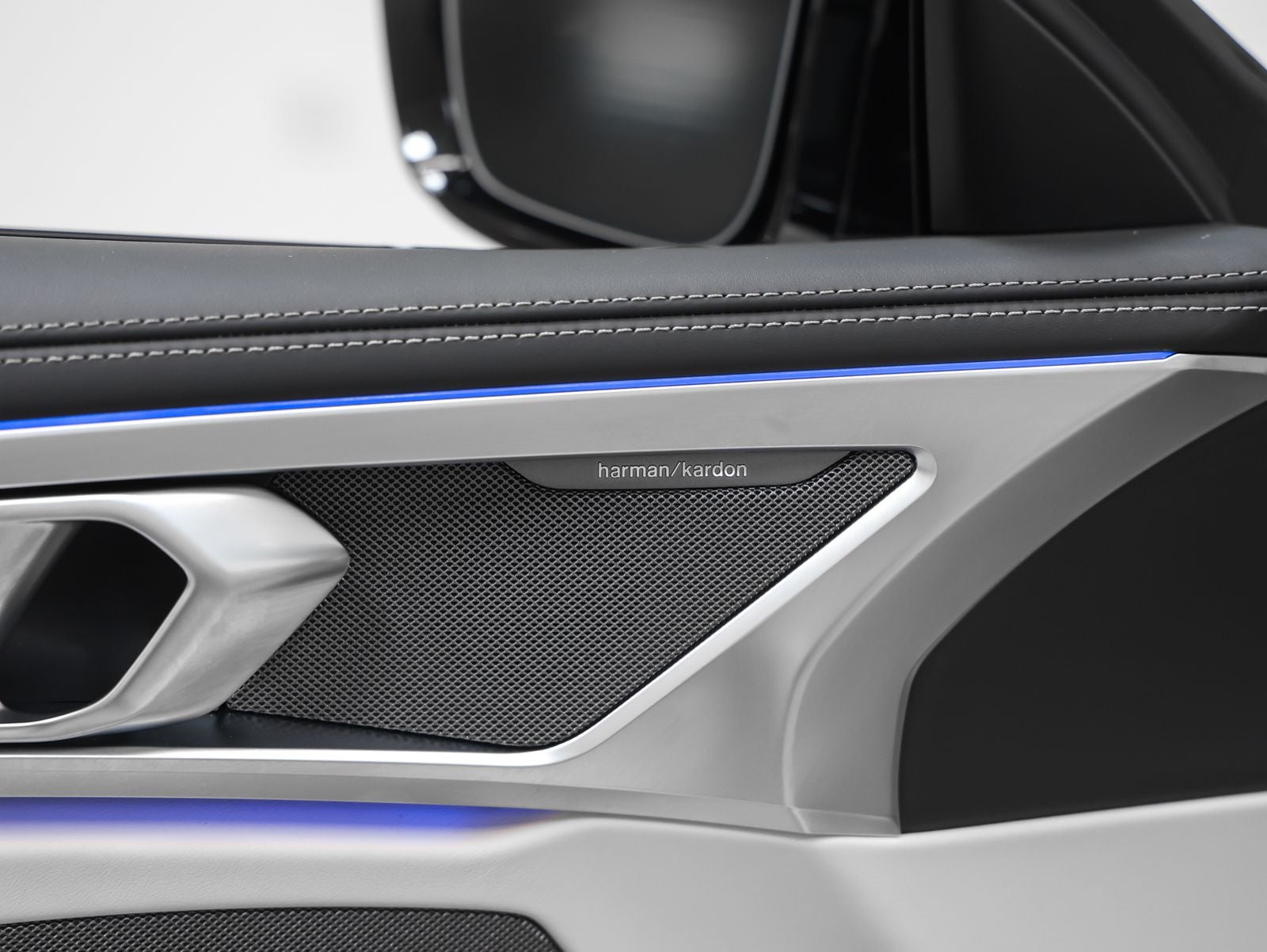 2026 BMW 8 Series M850i xDrive