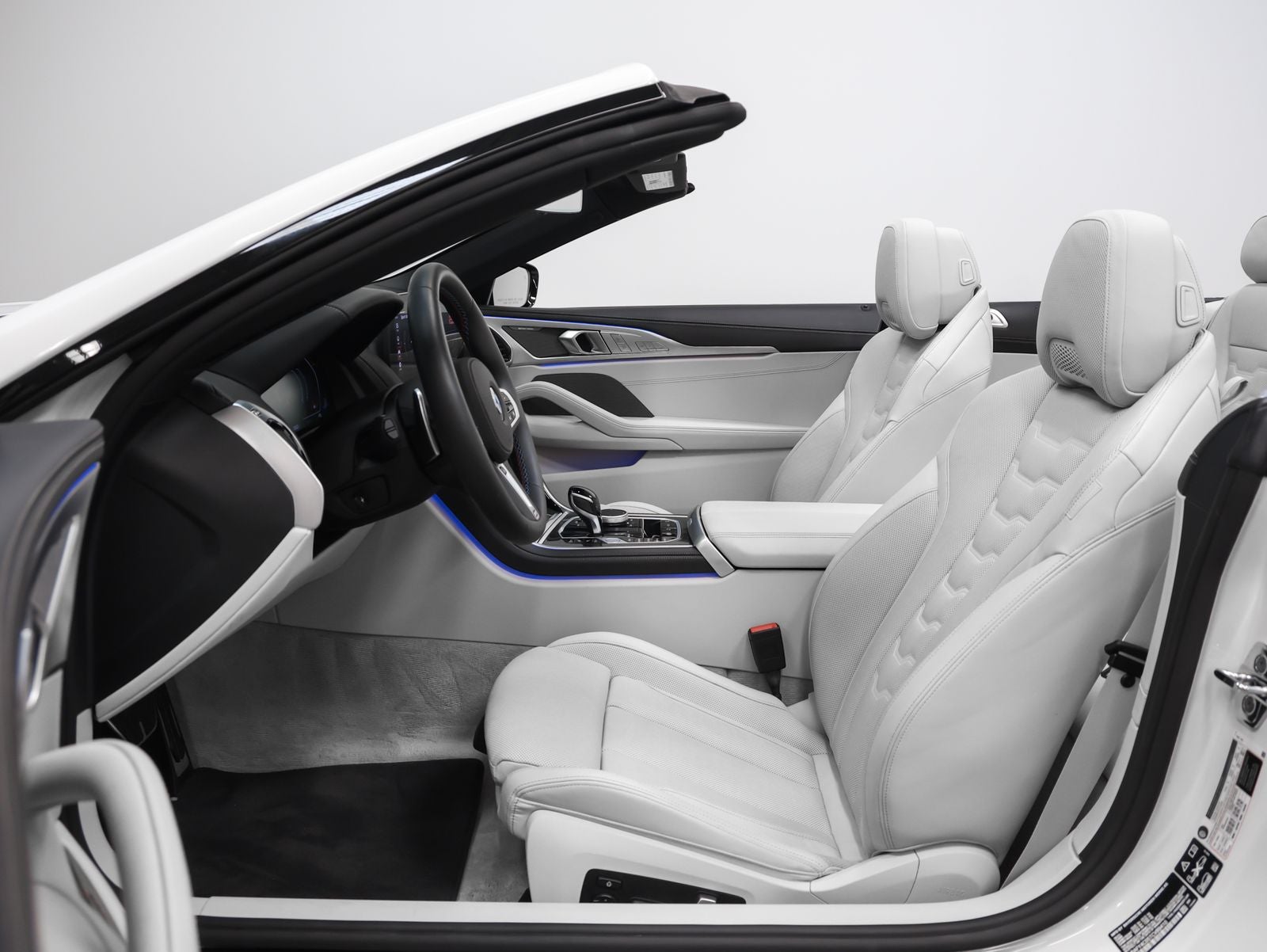 2026 BMW 8 Series M850i xDrive