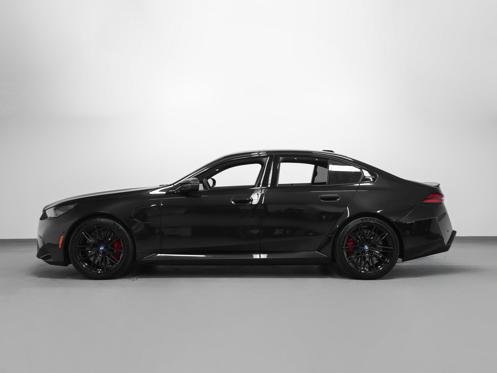 2026 BMW M5 Base