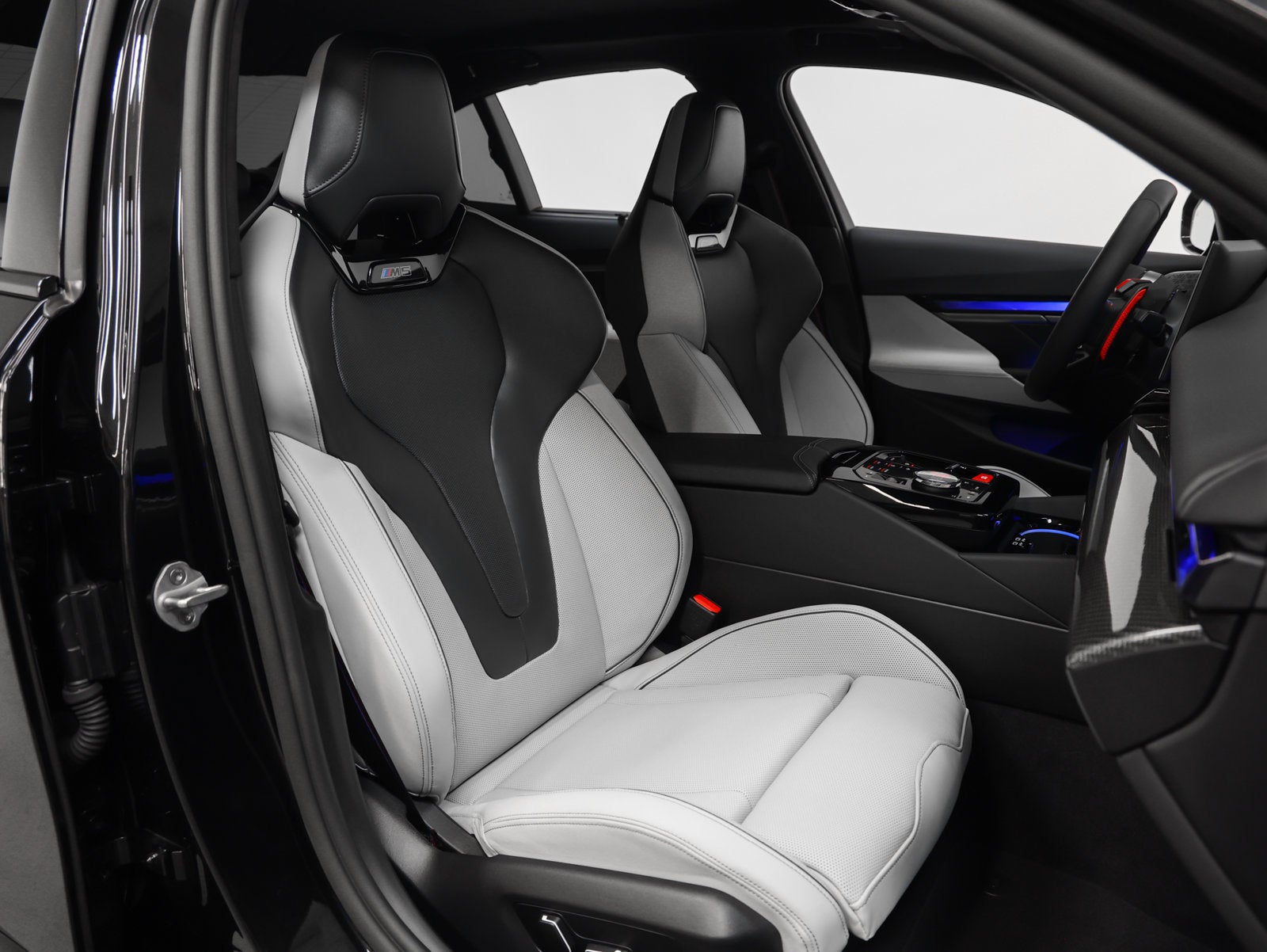 2026 BMW M5 Base