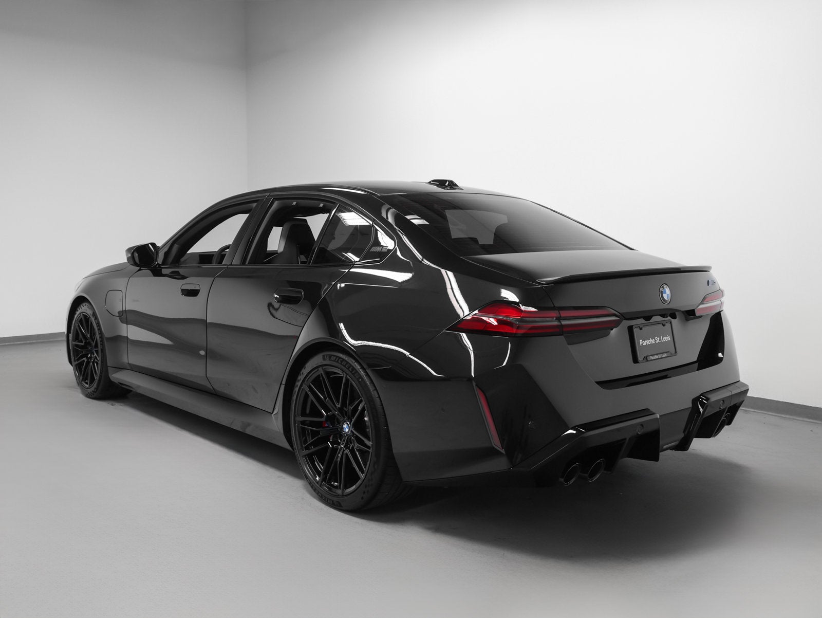 2026 BMW M5 Base