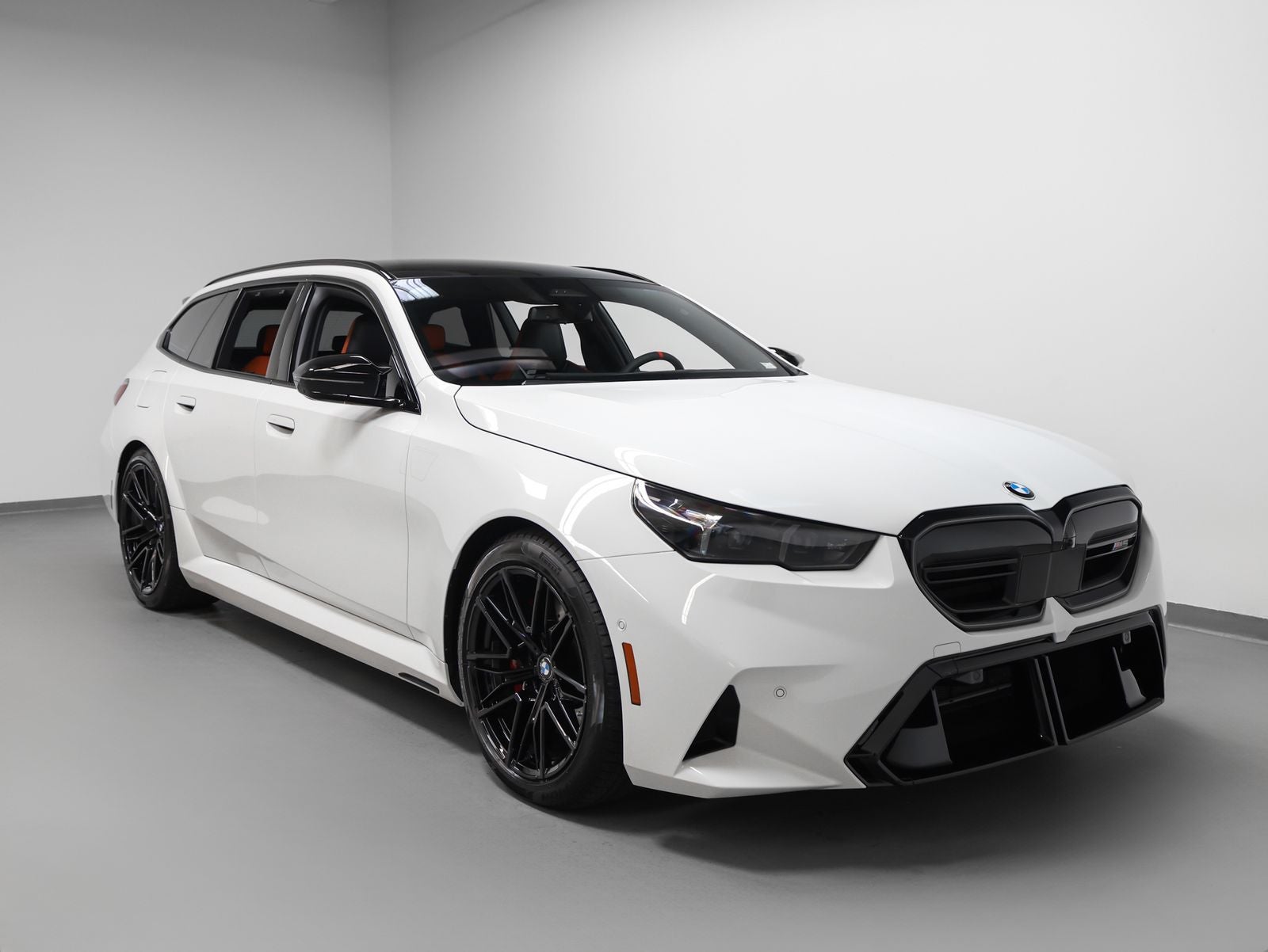 2025 BMW M5 Base