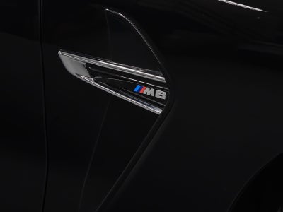 2021 BMW M8 Base