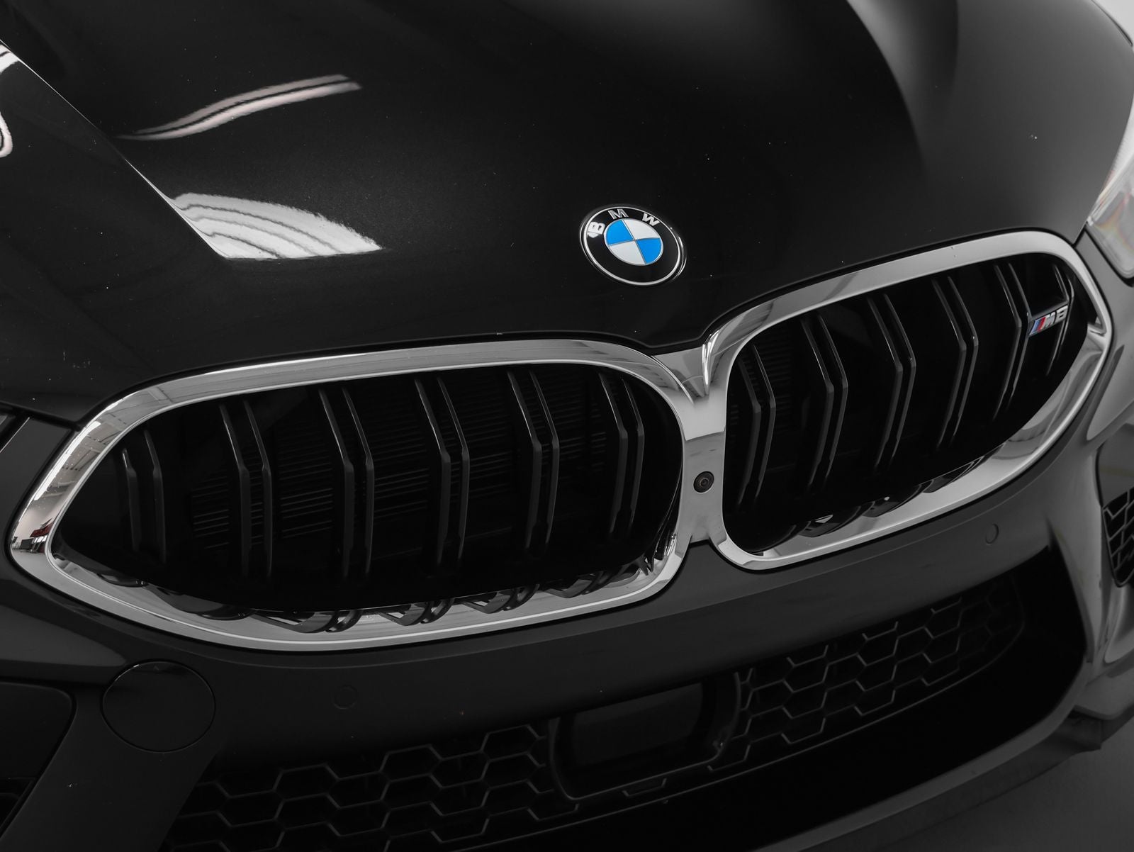 2021 BMW M8 Base