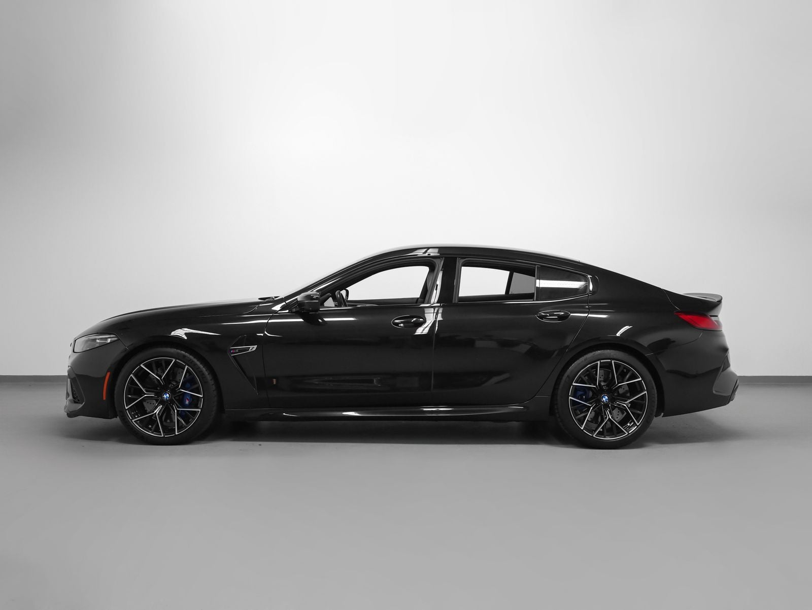2021 BMW M8 Base