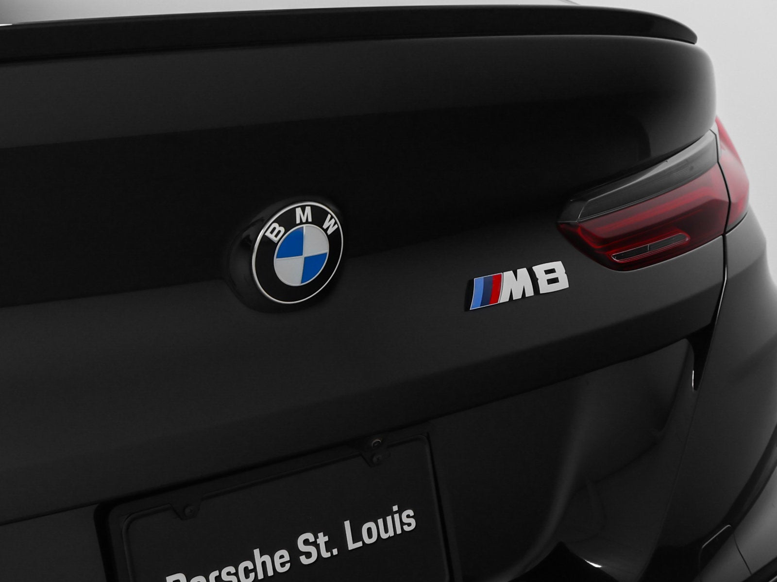 2021 BMW M8 Base