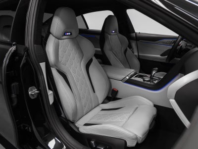 2021 BMW M8 Base